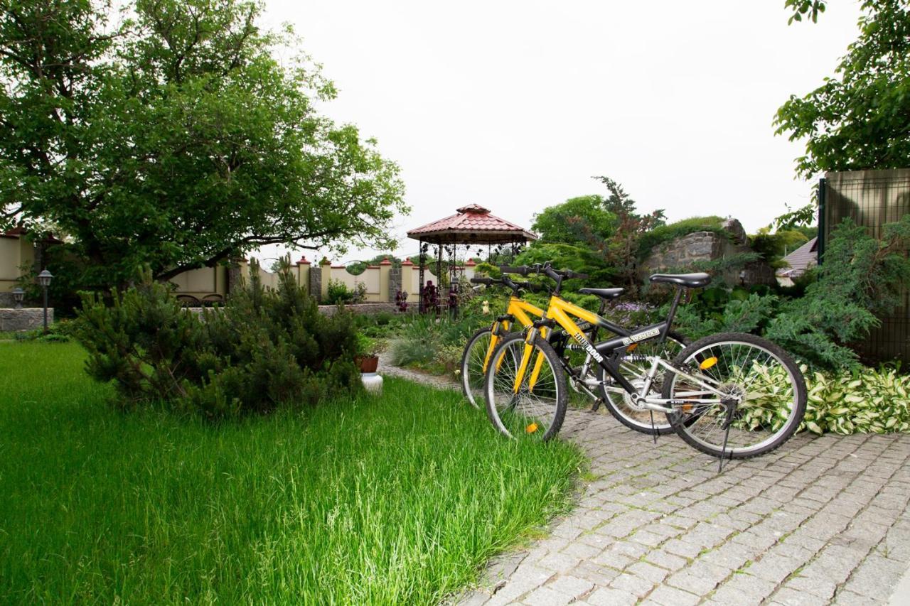 Villa Oselya Kiev Eksteriør bilde